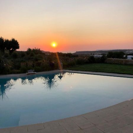 Sunset Oasis Villa L-Imgarr Bagian luar foto