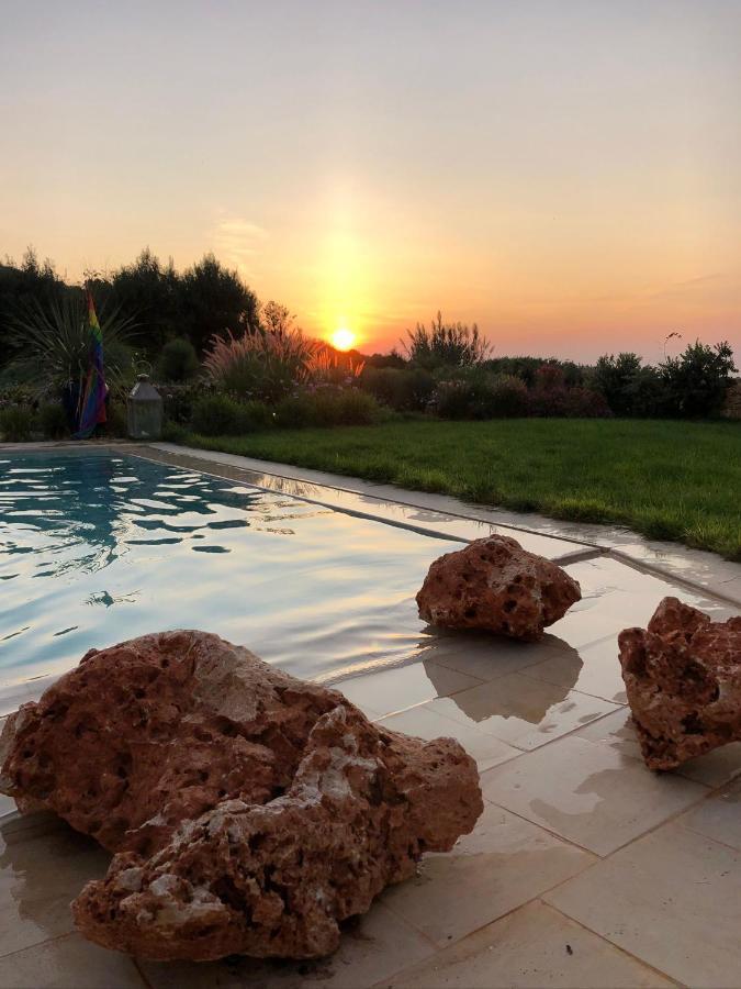 Sunset Oasis Villa L-Imgarr Bagian luar foto