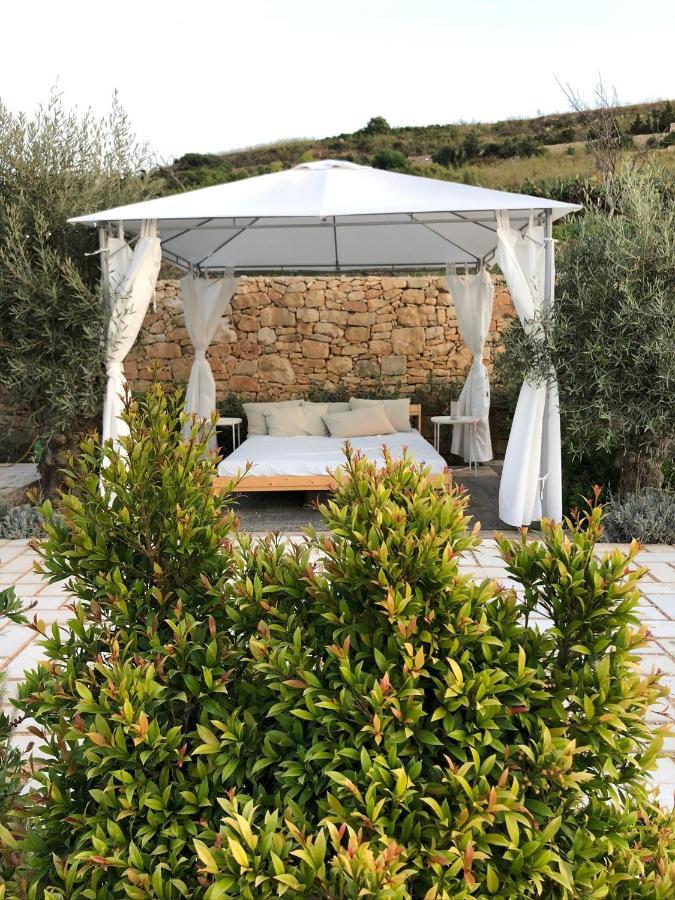 Sunset Oasis Villa L-Imgarr Bagian luar foto